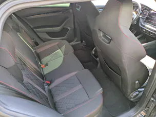 Škoda Octavia Combi 2.0 TSI DSG RS