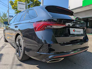 Škoda Octavia Combi 2.0 TSI DSG RS