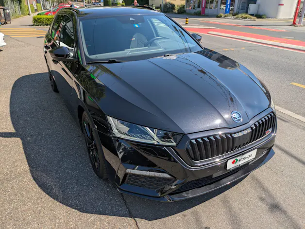Škoda Octavia Combi 2.0 TSI DSG RS