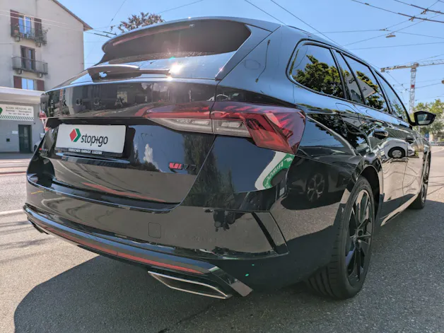 Škoda Octavia Combi 2.0 TSI DSG RS