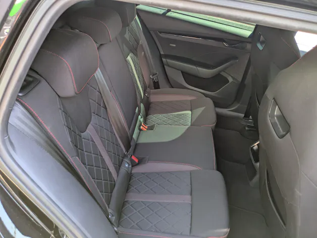 Škoda Octavia Combi 2.0 TSI DSG RS