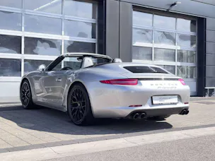 Porsche 911 Carrera GTS Cabriolet