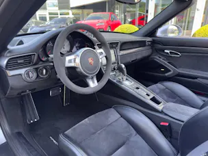 Porsche 911 Carrera GTS Cabriolet