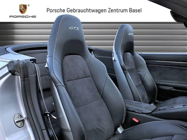 Porsche 911 Carrera GTS Cabriolet