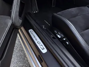 Porsche 911 Carrera GTS Cabriolet