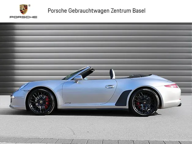 Porsche 911 Carrera GTS Cabriolet
