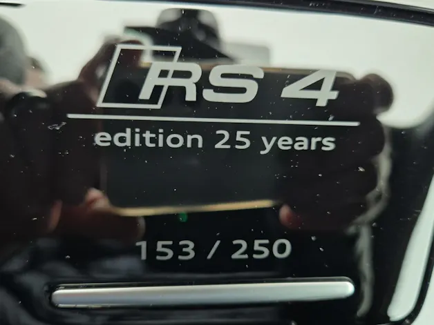 Audi RS4 Avant 25 year edition quattro tiptronic