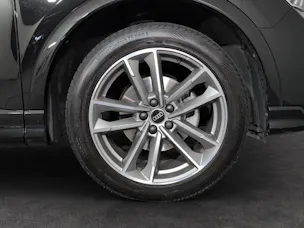 Audi Q3 35 TFSI S line Attraction S-tronic
