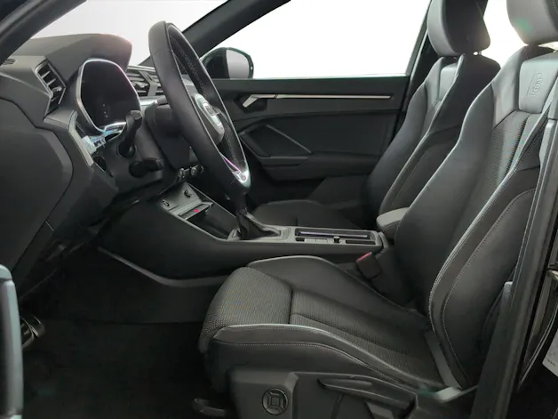 Audi Q3 35 TFSI S line Attraction S-tronic