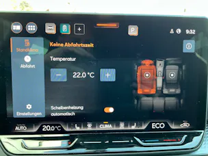 Cupra Leon Sportstourer 1.5 e-Hybrid 204 PS VZ *** PURE PERFORMANCE PAKET ***