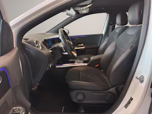 Mercedes-Benz B 220 4Matic AMG Line 7G-DCT