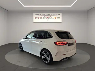 Mercedes-Benz B 220 4Matic AMG Line 7G-DCT