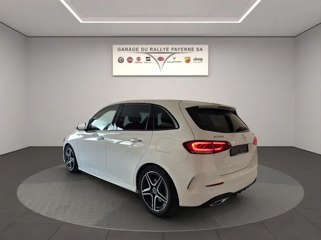 Mercedes-Benz B 220 4Matic AMG Line 7G-DCT