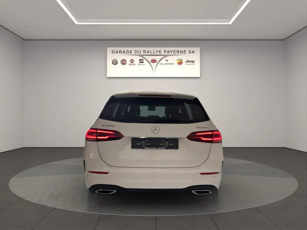 Mercedes-Benz B 220 4Matic AMG Line 7G-DCT