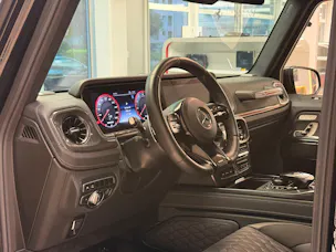 Mercedes-Benz G 63 AMG 4x4 Speedshift Plus G-Tronic / BRABUS 900