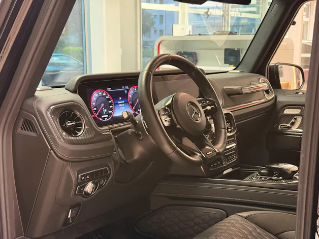 Mercedes-Benz G 63 AMG 4x4 Speedshift Plus G-Tronic / BRABUS 900