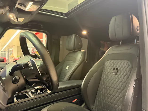 Mercedes-Benz G 63 AMG 4x4 Speedshift Plus G-Tronic / BRABUS 900