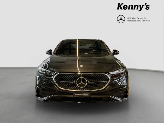 Mercedes-Benz E 200 AMG Line 4MATIC