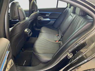 Mercedes-Benz E 200 AMG Line 4MATIC