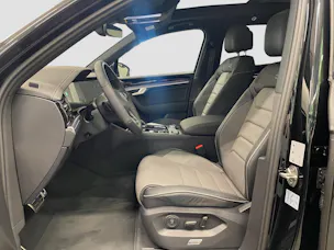 VW Touareg 3.0 TDI R-Line Final Edition Tiptronic