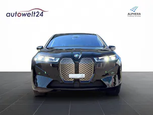 BMW iX M60