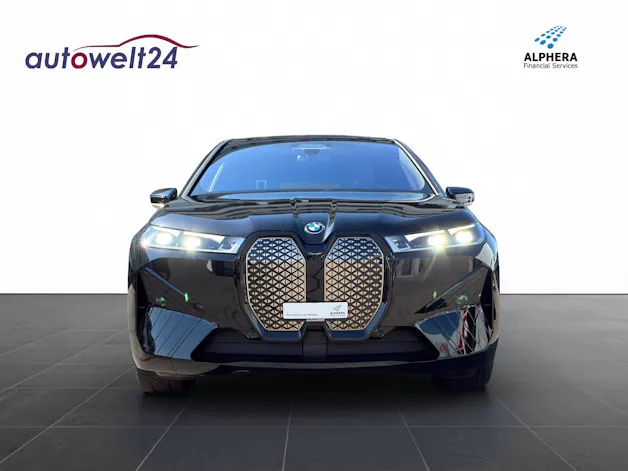 BMW iX M60