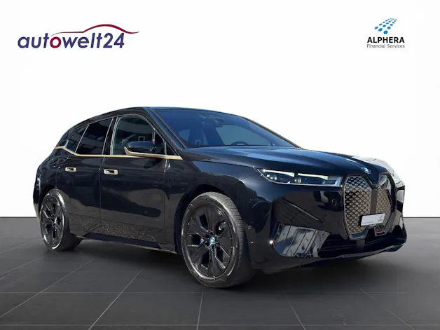 BMW iX M60