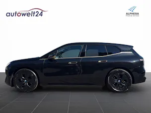 BMW iX M60