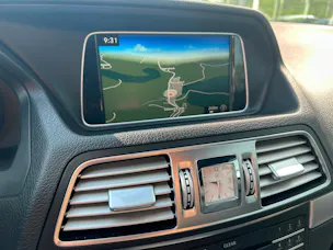 Mercedes-Benz E 250 7G-Tronic
