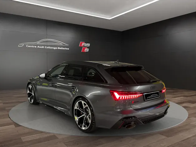 AUDI RS6 Avant 4.0 TFSI V8 Performance quattro