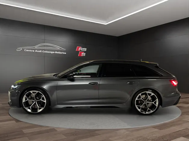 AUDI RS6 Avant 4.0 TFSI V8 Performance quattro
