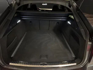 AUDI RS6 Avant 4.0 TFSI V8 Performance quattro