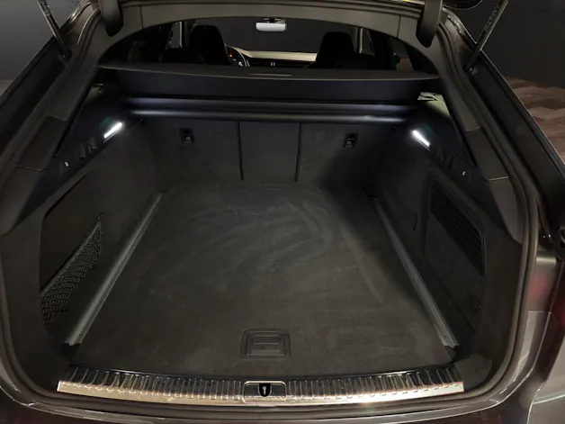 AUDI RS6 Avant 4.0 TFSI V8 Performance quattro