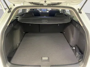 VW Golf Variant 1.5 eTSI mHEV Basis