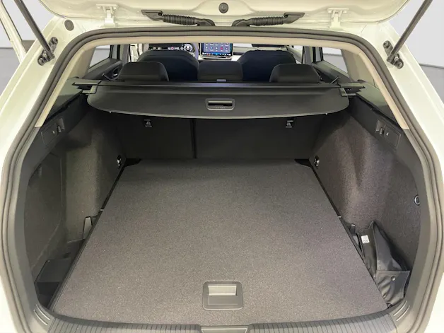 VW Golf Variant 1.5 eTSI mHEV Basis