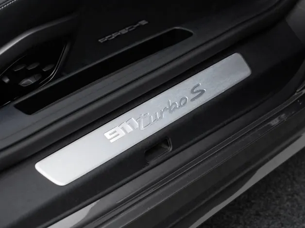 Porsche 911 Turbo S