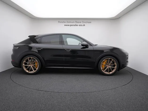 Porsche Cayenne Turbo E-Hybrid Coupé mit GT-Paket