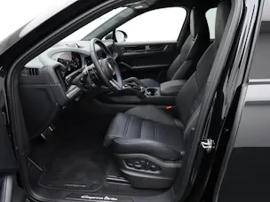 Porsche Cayenne Turbo E-Hybrid Coupé mit GT-Paket