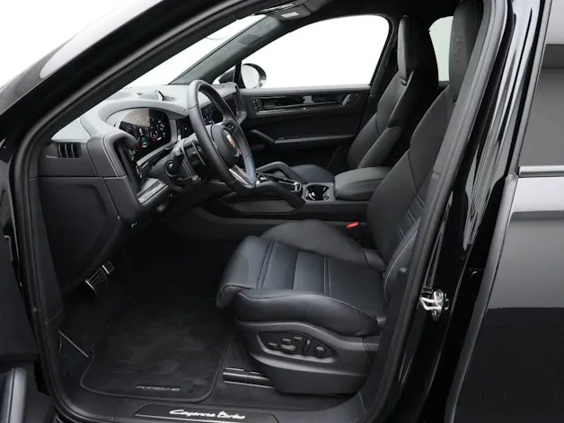 Porsche Cayenne Turbo E-Hybrid Coupé mit GT-Paket