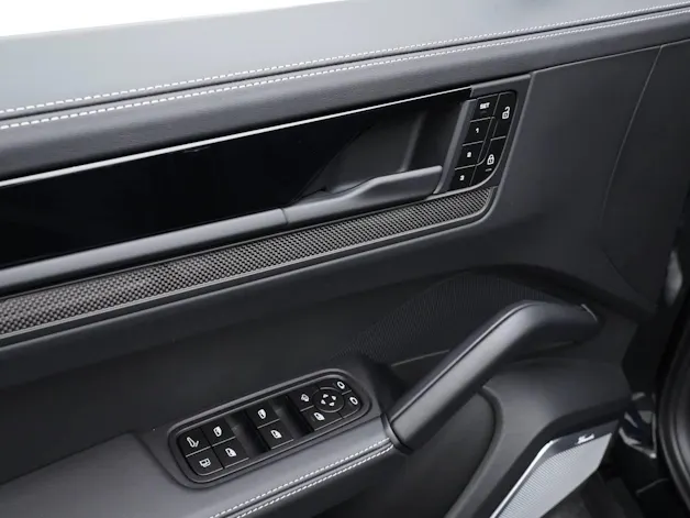 Porsche Cayenne Turbo E-Hybrid Coupé mit GT-Paket