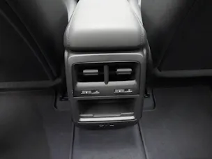 Porsche Macan 4