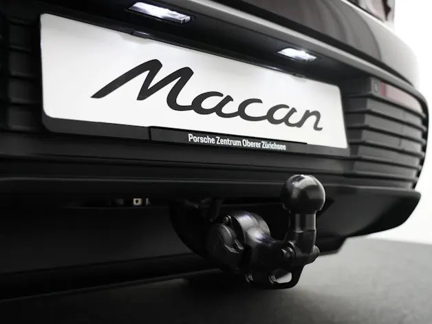 Porsche Macan 4