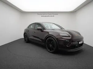 Porsche Macan 4