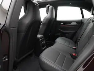 Porsche Macan 4