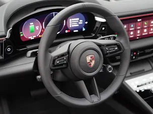 Porsche Macan 4