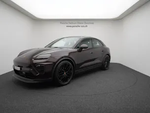 Porsche Macan 4
