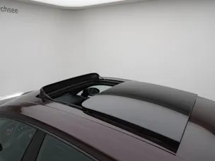 Porsche Macan 4