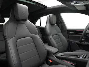 Porsche Macan 4