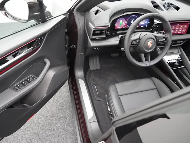 Porsche Macan 4