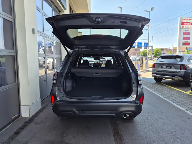 Subaru Forester Station 2.0i e-Boxer Sport